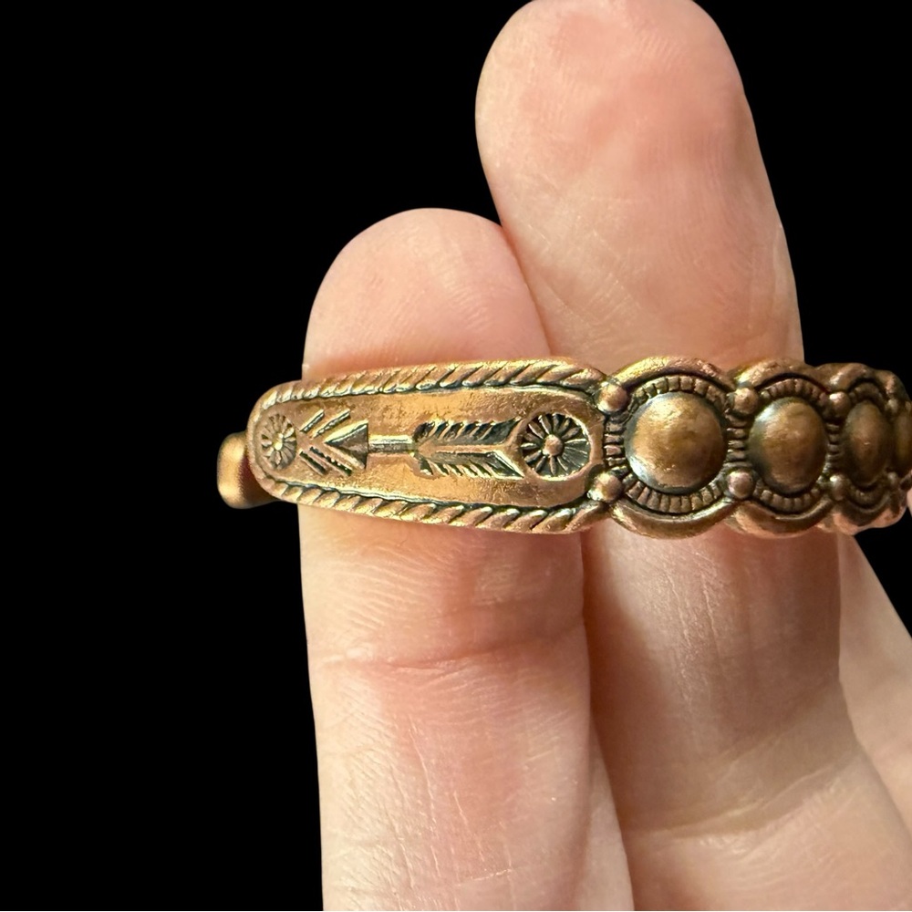 Native American Stamped Solid Copper Bracelet Cuf… - image 5